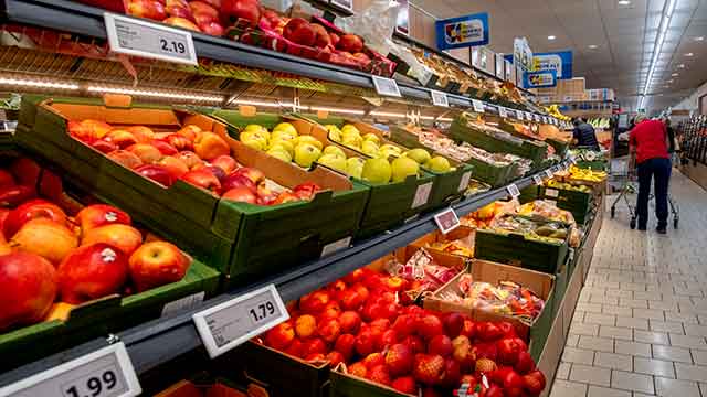 독일 2월 물가상승률 32개월만에 최저…식료품 가격 평균 밑돌아