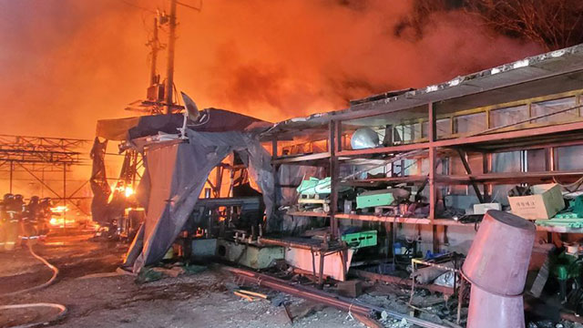 인천 서구 대곡동 공장 가건물 불…주변 공장 3곳으로 번져