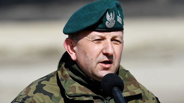 폴란드, 유로군단 사령관 해임…간첩 혐의 수사