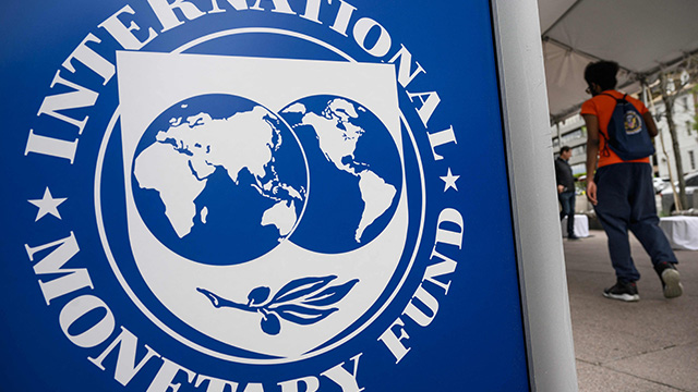 IMF, 올해 세계 경제성장률 3.2%로 상향…“중국 경제 지속 둔화 가능성”
