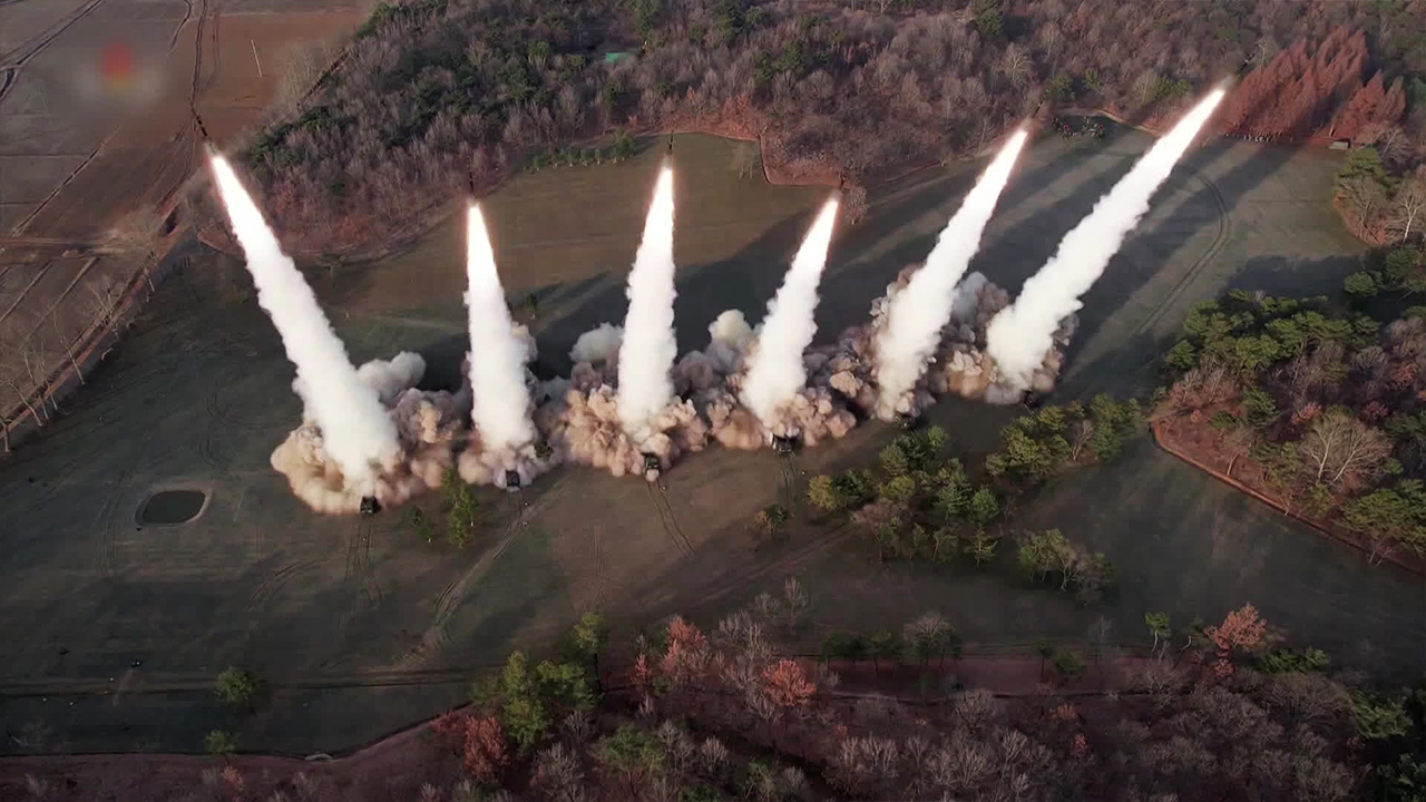북한, 사흘 만에 또 미사일 도발…“초대형 방사포 가능성”