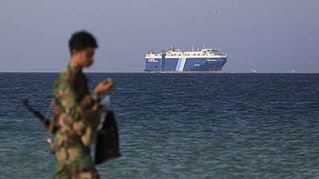 후티 반군 “아덴만서 미 군함·상선 공격”…미군 “피해 없어”