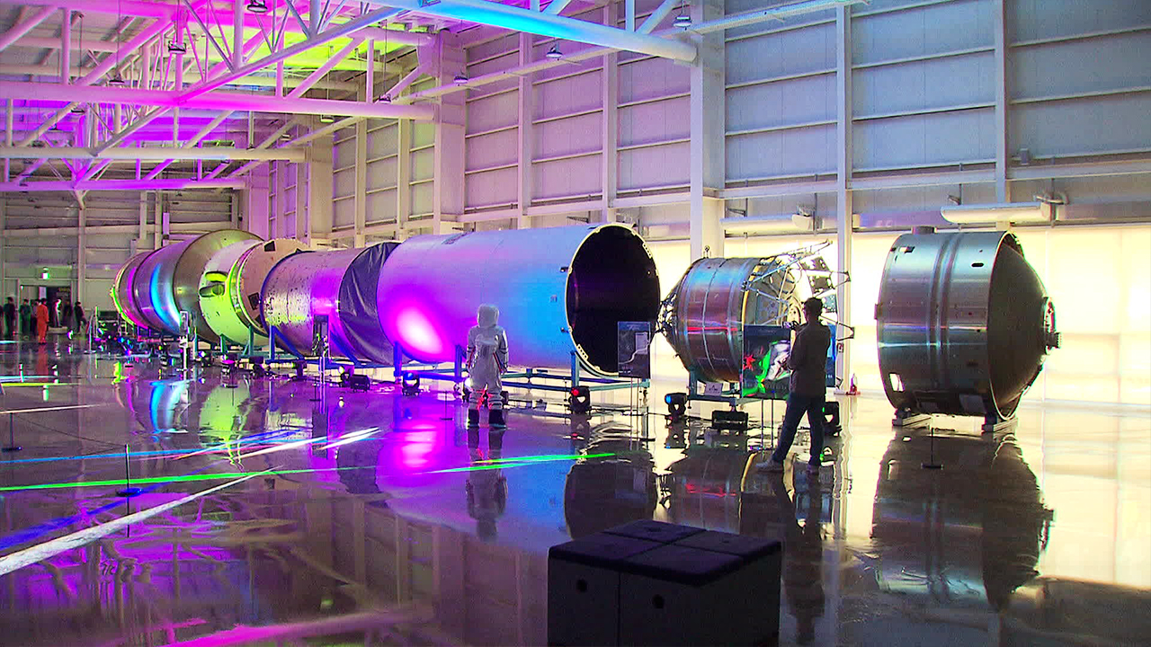 ‘누리호’ 실물은 이런 모습…나로우주센터서 우주항공축제