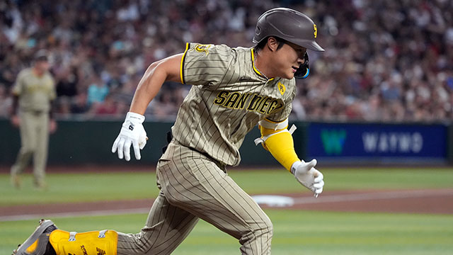 김하성, MLB 통산 41호포…코리안 빅리거 홈런 단독 4위 등극