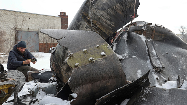 우크라 “러시아가 쏜 북 미사일 잔해 분석…고장률 높아”
