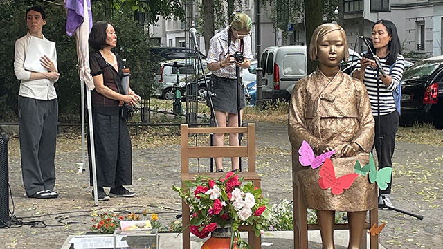 베를린 시장, 일본 외무상 만나 “소녀상 변화 중요” 발언