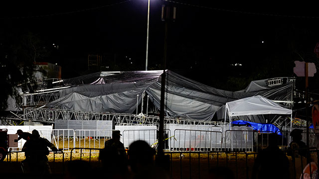 멕시코 야권 대선유세 무대 무너져 5명 사망