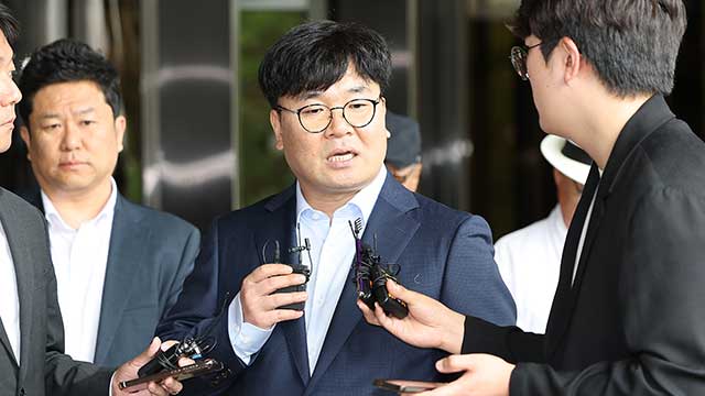 검찰, ‘김여사 고가 가방 구매·보도’ 서울의소리 기자 조사