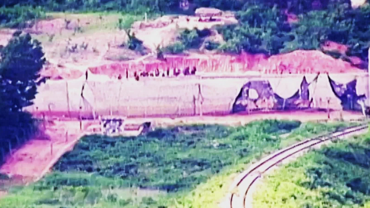 “장벽 아닌 대전차 방벽”…북한군, 군사분계선 또 침범