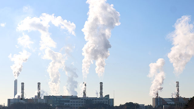 지난해 국내 대기오염물질 배출 22만 톤…전년보다 2.4% 증가