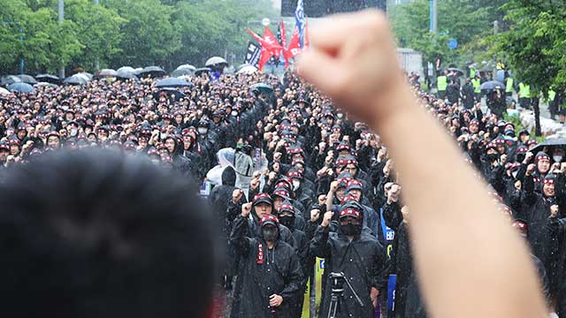 삼성전자 노사, ‘총파업’ 11일 만에 대화…“23일 임금교섭”