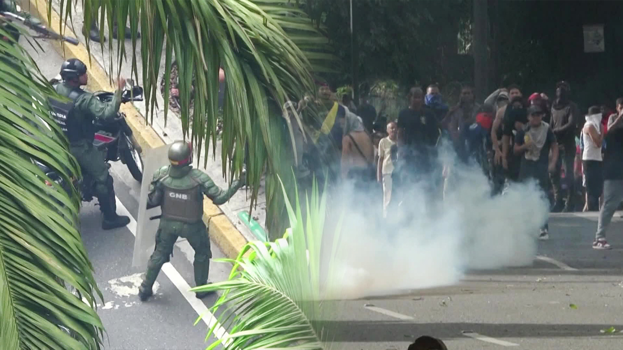 베네수엘라 ‘부정 선거’ 분노 폭발…시위 격화로 사망자 잇따라