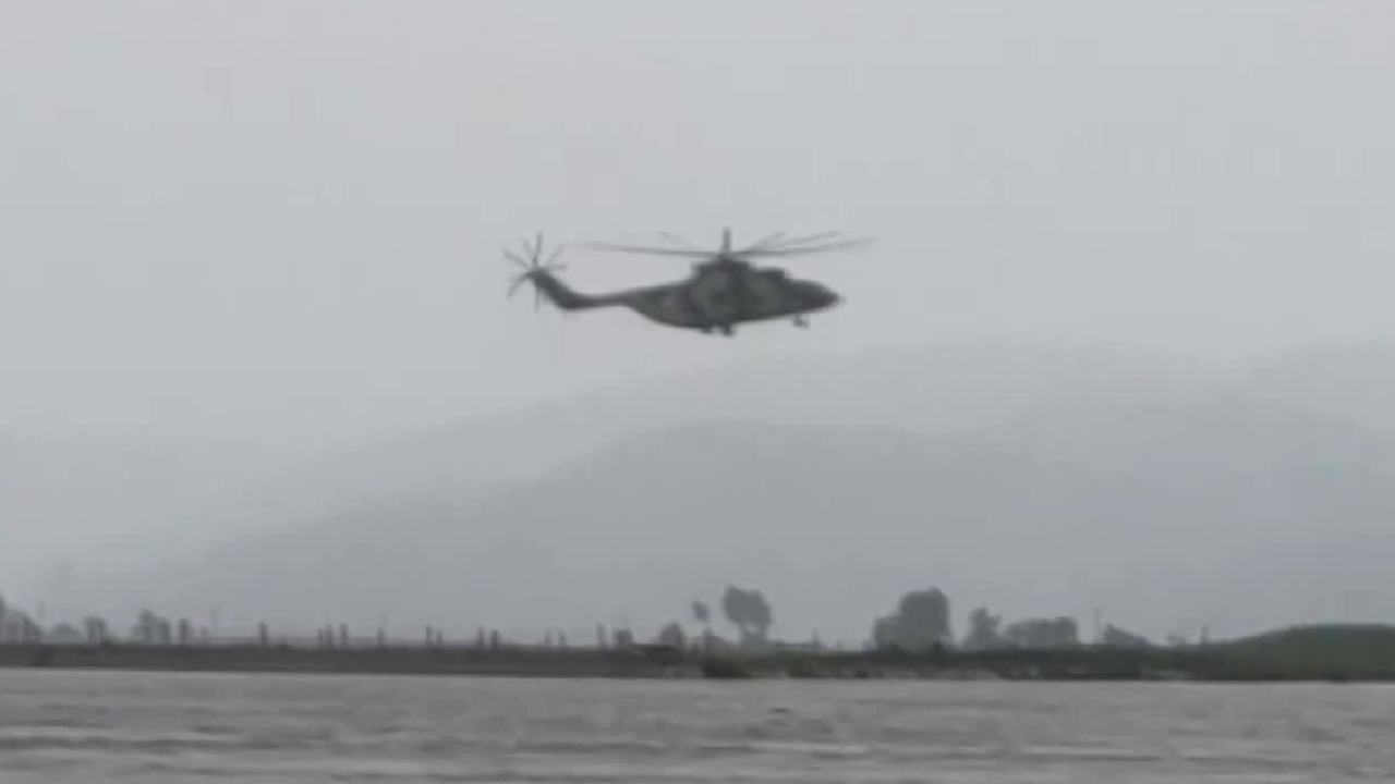 “북한, 수재민 구조 헬기 추락”…압록강 홍수로 천여 명 사망·실종 추정
