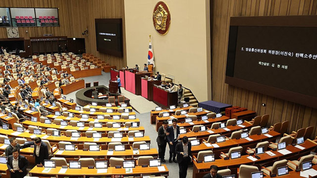 이진숙 방통위원장 탄핵안 야당 단독 의결로 국회 통과…곧 직무 정지