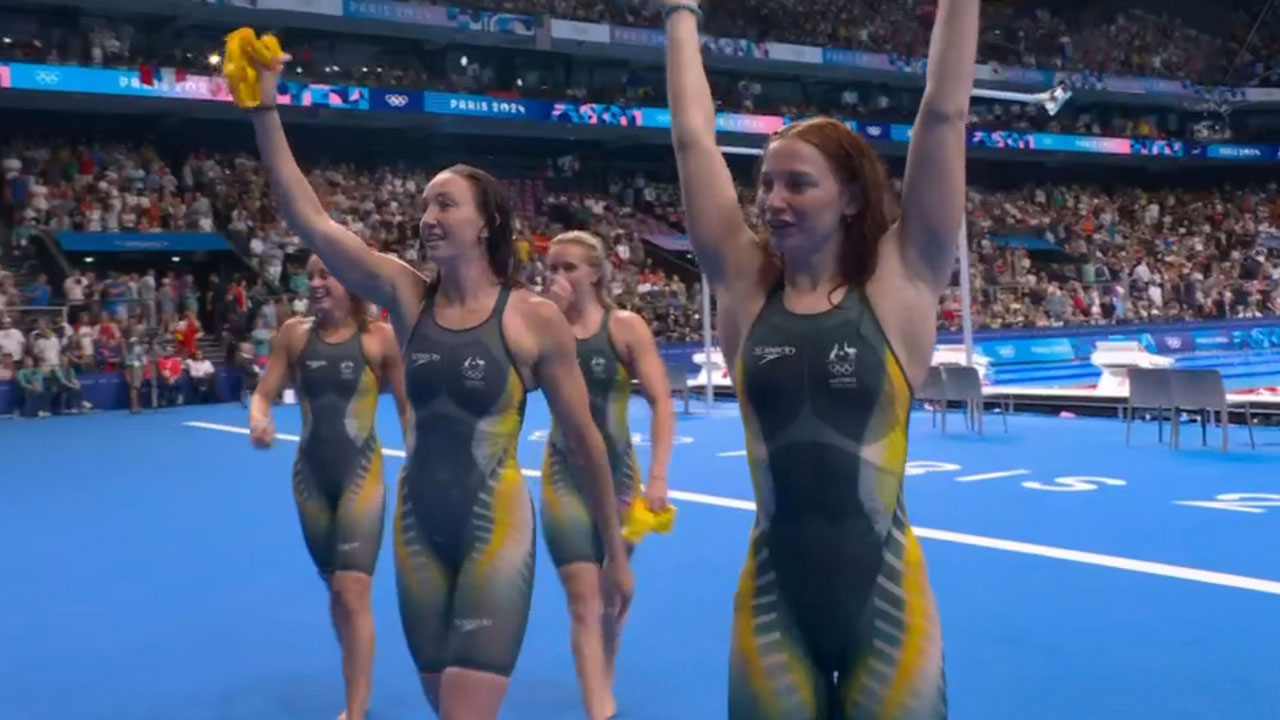 [영상] 호주, 여자 800m 계영에서 금메달…“환상의 앙상블”