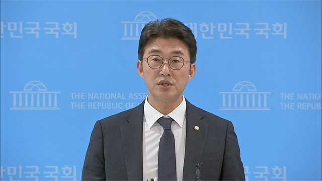 민주 “최악의 광복절 경축사…내재된 친일 DNA 숨길 수 없나”