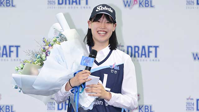 WKBL 1순위 지명 ‘재일교포’ 홍유순 “허미미처럼 태극마크 달고파”