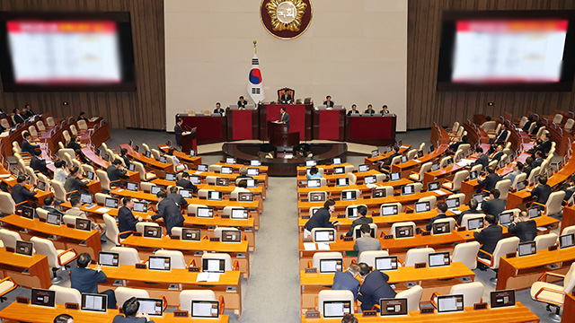 외교·국방 장관 대정부질문 불출석에 여 “양당승인” 야 “국회 무시”