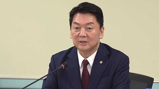 안철수 “2025년 증원 1년 유예하고 수험생엔 구제 방법 제시하자”