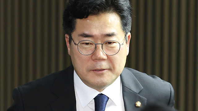 박찬대 “윤 대통령, 빨리 직무 손 떼는 게 국민과 나라 사는 길”