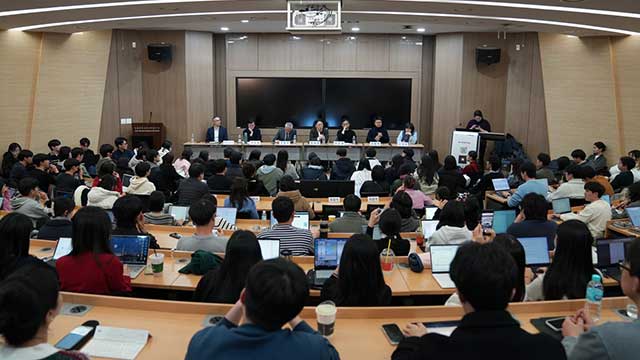 서울대 교수들 “윤 대통령 계엄령은 친위 쿠데타…맹목적 권력 추구 결과”