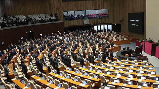 외신도 윤 대통령 탄핵안 표결에 관심…실시간 방송도