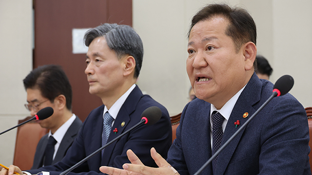 ‘출국금지’ 이상민 전 장관 “탄핵소추 공백 최소화 위해 사퇴”