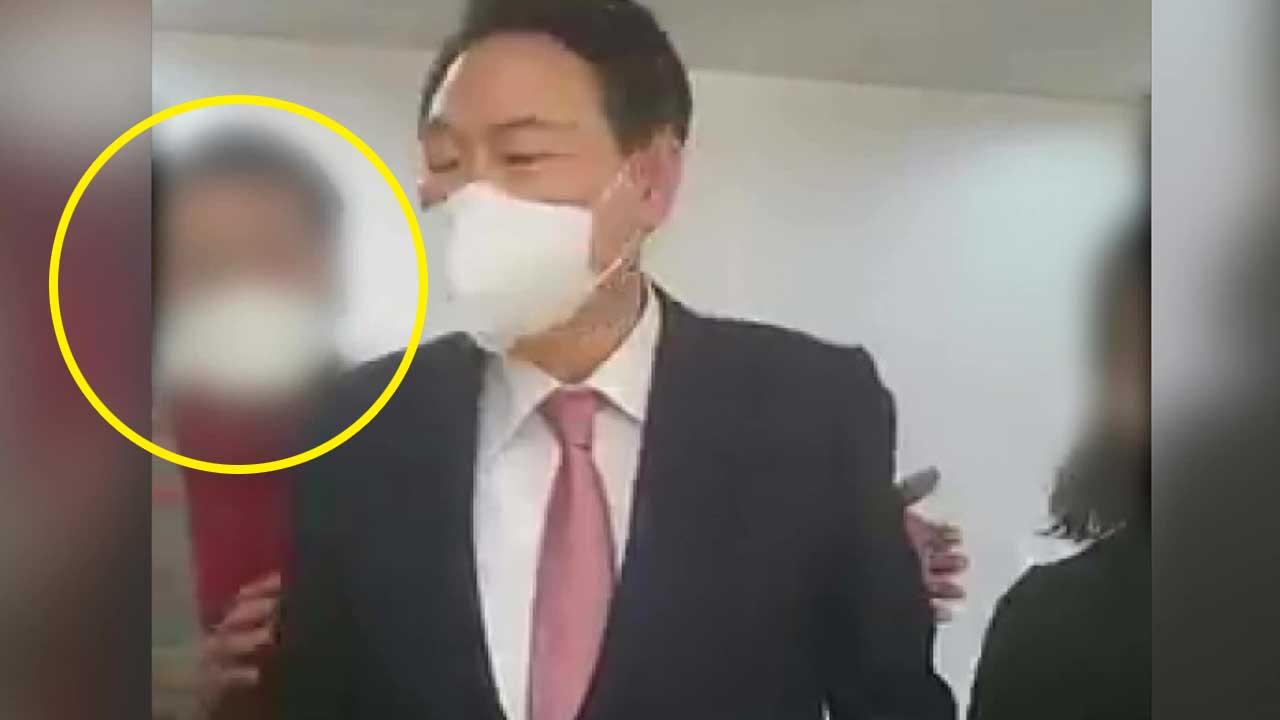 ‘윤 캠프 활동 의혹’ 건진법사 구속 기로…불법 정치자금 수수 혐의