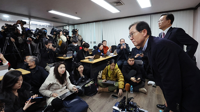 윤 측 “지금의 혼란 극복되면 계엄 성공…체포 시도 이어지면 내전”