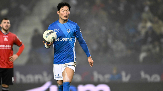 오현규, PK로 2경기 연속골…수적 열세 헹크의 2-0 승리에 쐐기