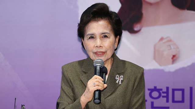 66년 노래한 이미자 “음정 하나 실수도 용서 안돼 마지막 공연 결심”