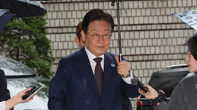 이재명 ‘대북송금’ 재판부 “객관적 사실로 공소사실 정리해 달라”