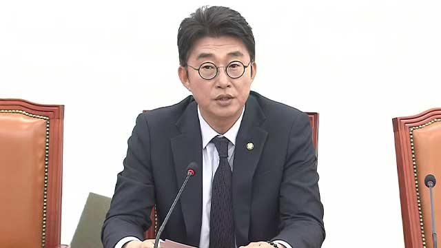 민주당 “국민의힘 의원 만난 윤석열, 당무개입 버릇 못 고쳐”