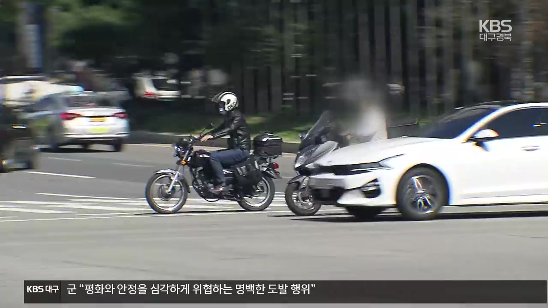 위험천만 배달 오토바이 “속도보다 안전”