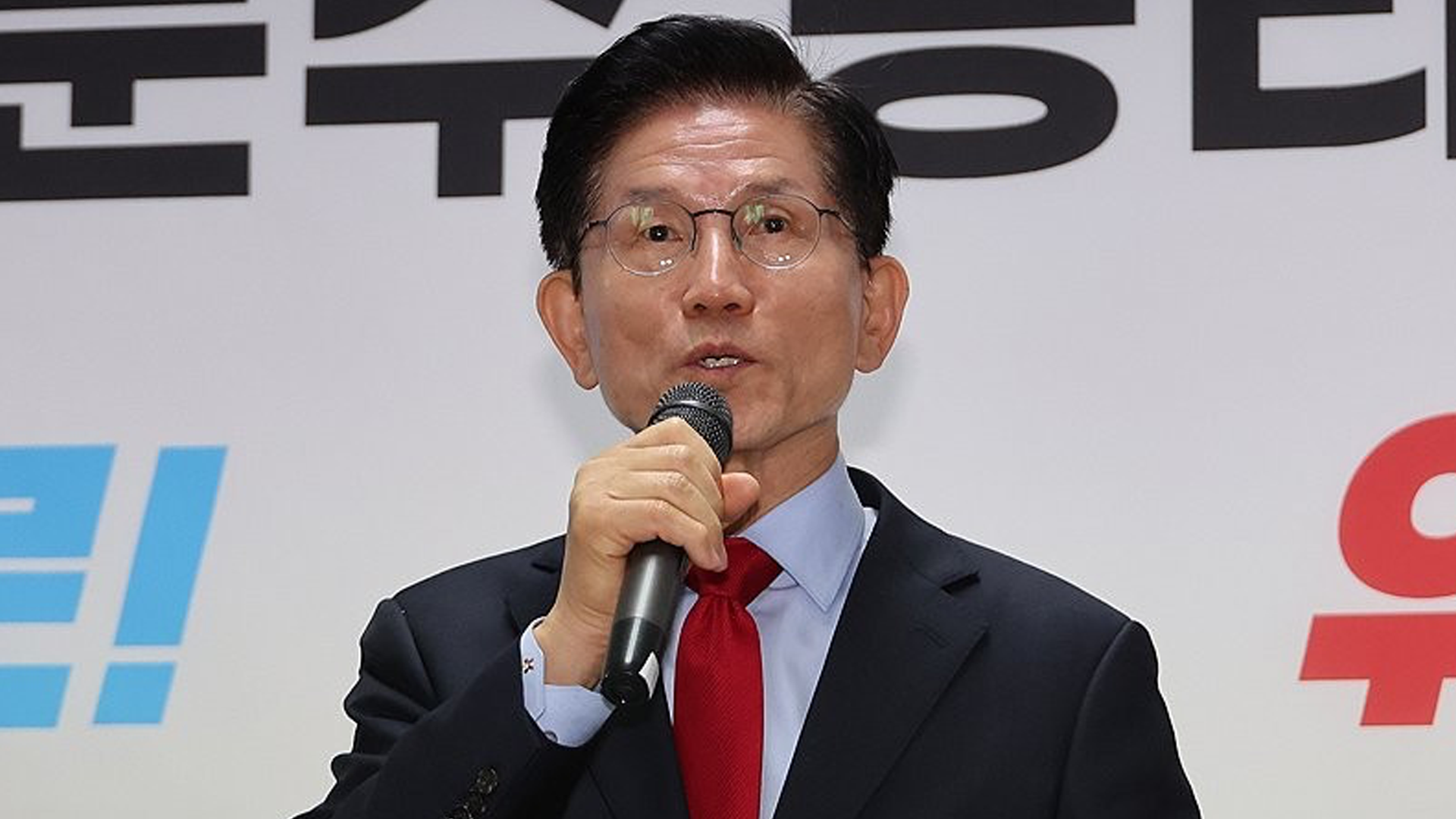 법원, 김문수가 낸 ‘효력정지 가처분’ 오늘 심문