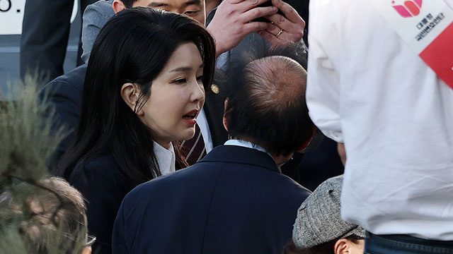 검찰, ‘명태균 공천개입 의혹’ 김건희 여사에 소환 통보