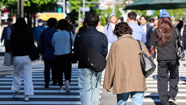 덥지 않고 포근…오후 내륙 곳곳 소나기
