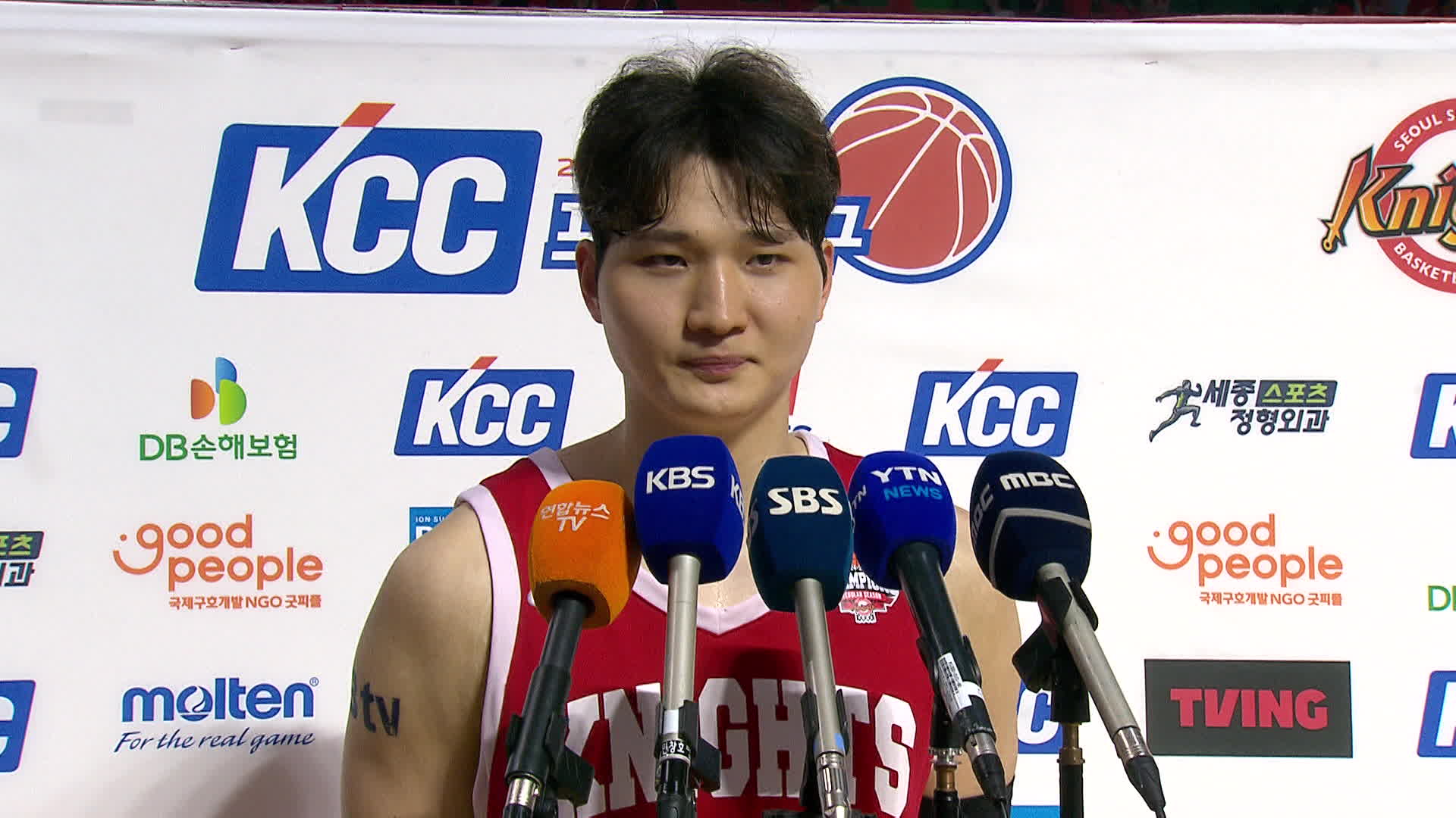 반전 이끈 MVP 안영준의 눈물…“칭찬해 줄 거 같아요, 팀원들이”