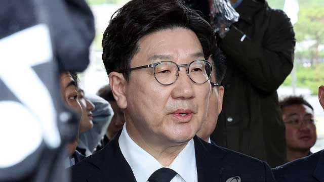 권성동 “이번 대선 시대정신은 윤석열과 이재명 동반 퇴진”