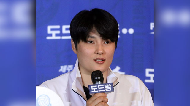 여자배구 김희진, IBK기업은행서 현대건설로 ‘전격 이적’
