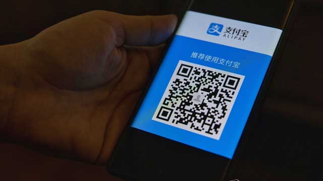 중국서 ‘현금인출기 30만 대’ 사라졌다…“현금 없는 사회로”