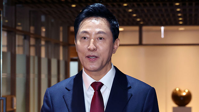 서울시 “오세훈 어제 명태균 의혹 관련 검찰 출석”