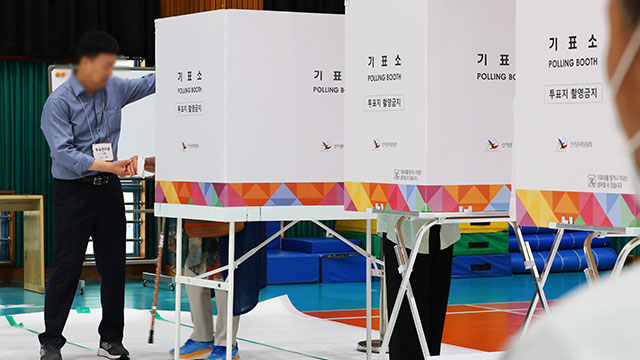오전 10시 전국 투표율 13.5%…“20대 때보다 1.7%p↑”
