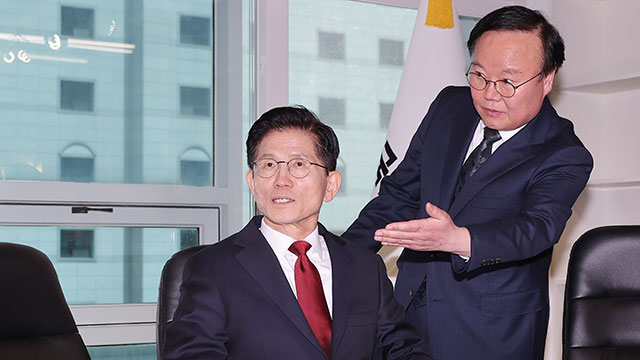 김재원 “국민의힘, 난파선서 선장되겠다 싸워…정신 차리길”