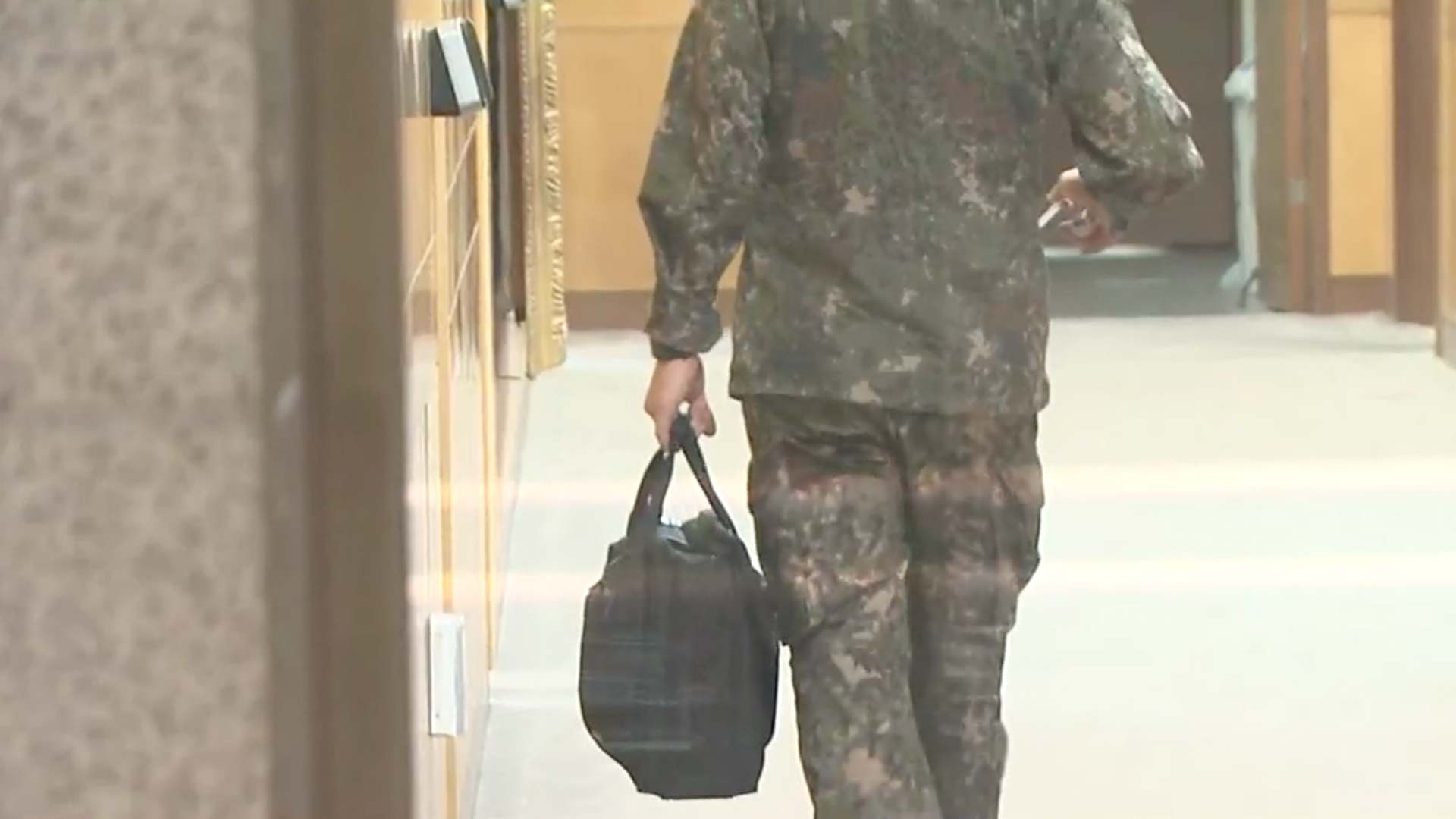 렌터카에 K-2 소총 놓고 간 신병…군 조사 착수