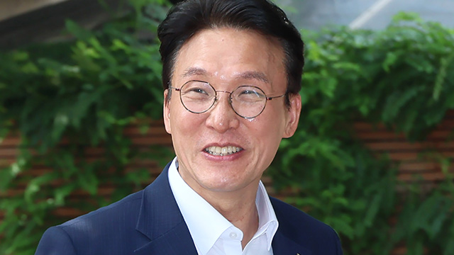 김민석 “비판한다고 없는 문제 생기지 않아…야당 인내·설득할 것”