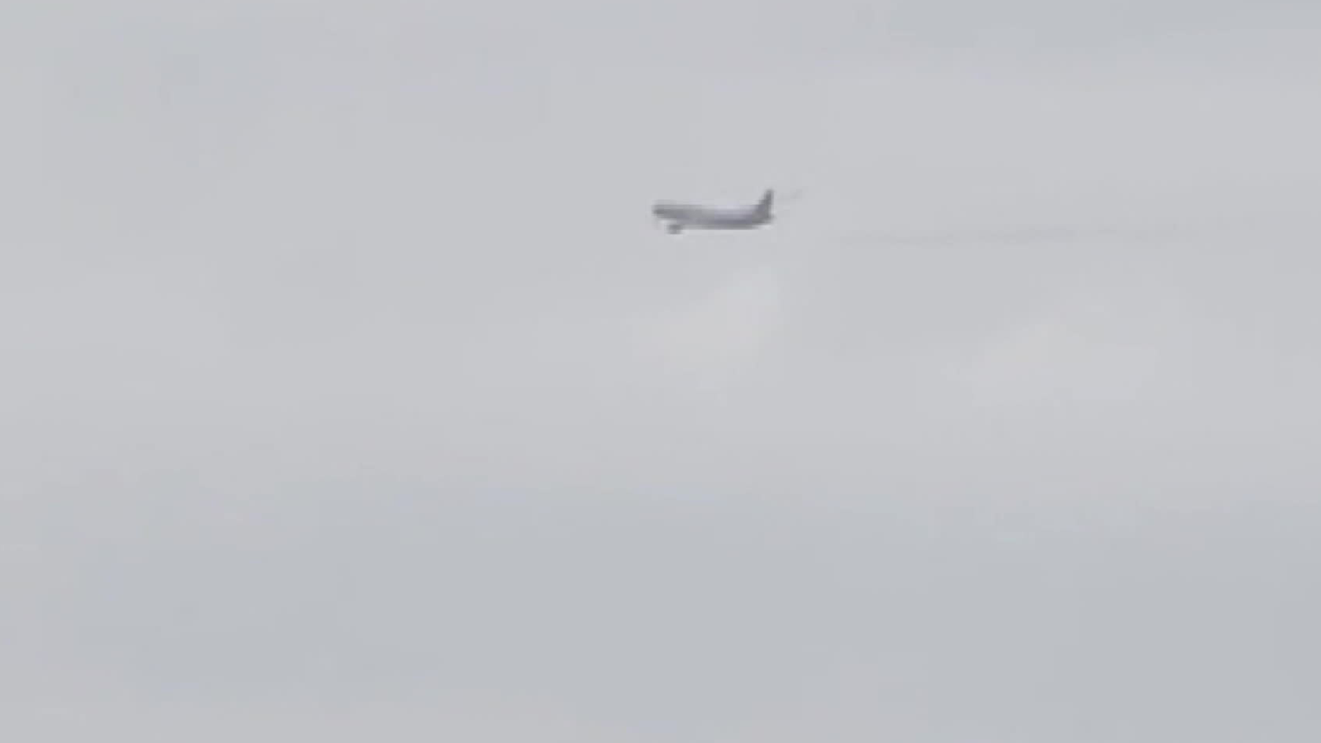 인천공항 이륙 여객기 엔진서 불꽃…1시간 만에 회항