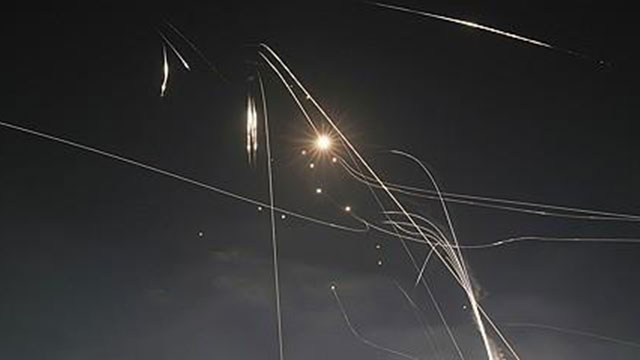 미군, 이스라엘 주변 해역에 구축함 증파…“방공 지원”