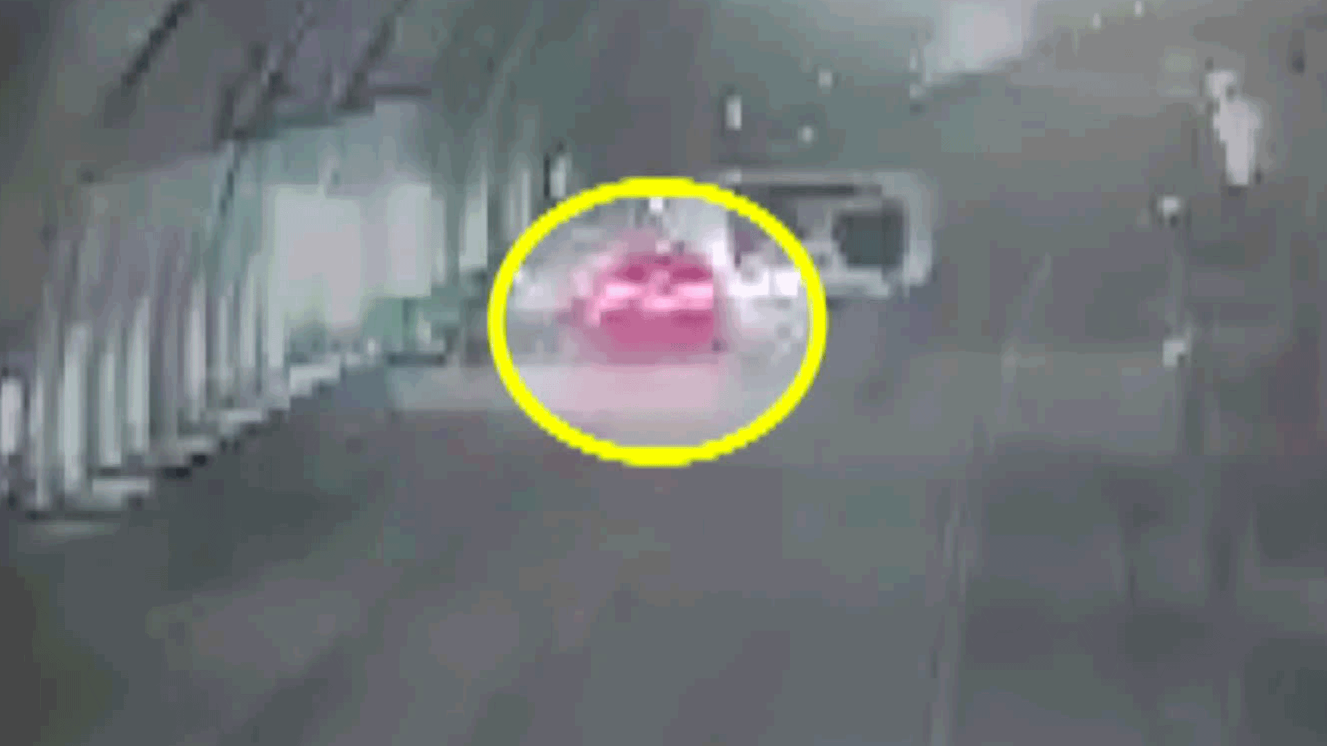 앞선 사고차 못보고 ‘쾅’…휴가철 고속도로 2차 사고 주의