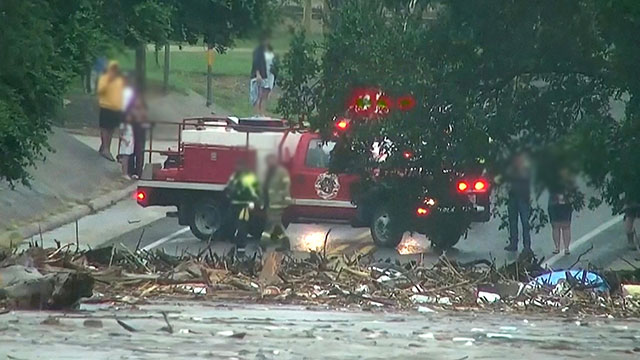 미국 텍사스 폭우에 24명 사망…캠프 참가 어린이 20여 명 연락두절